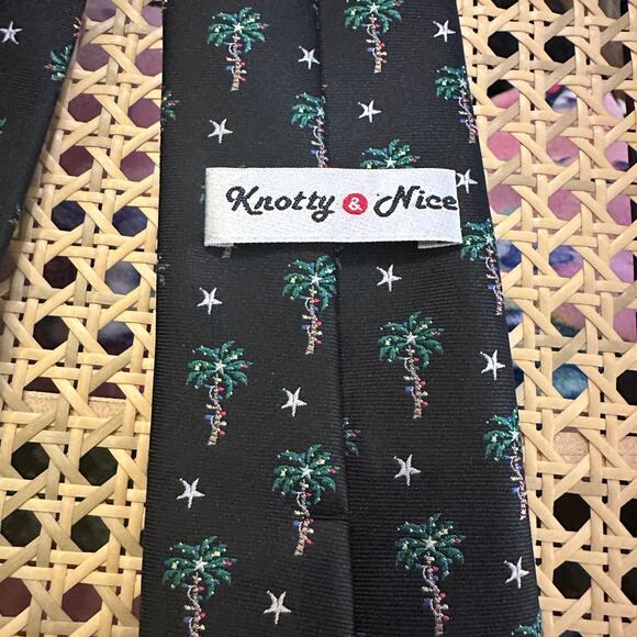 Knotty & Nice Men’s Holiday Tie with Palm Trees with Christmas Lights & Stars - Picture 6 of 8